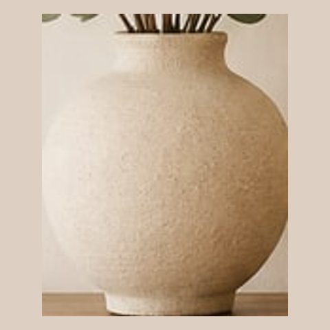 Textured moon vase
