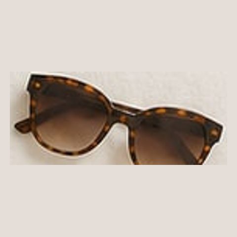 Tortoise square sunglasses