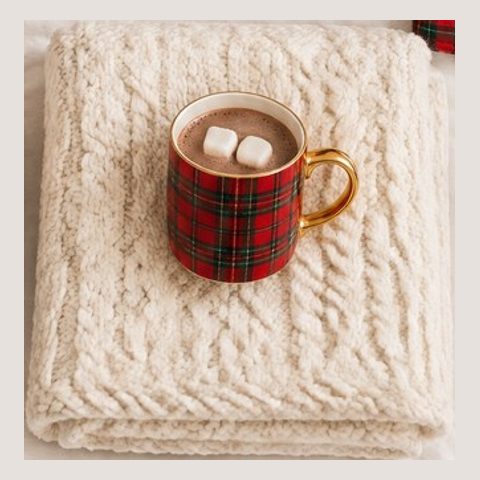 Chunky ivory knit throw