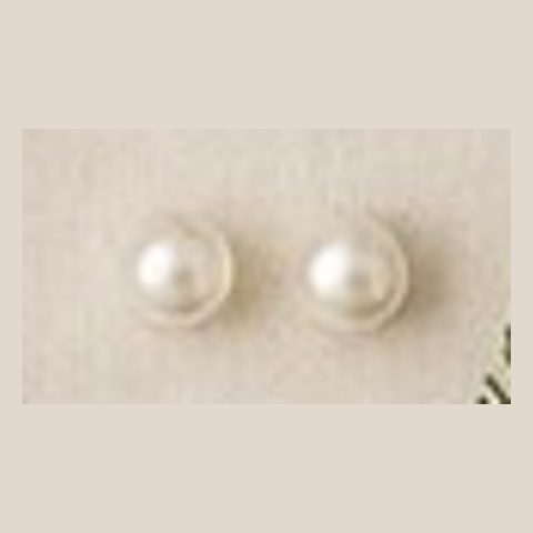 Pearl stud earrings
